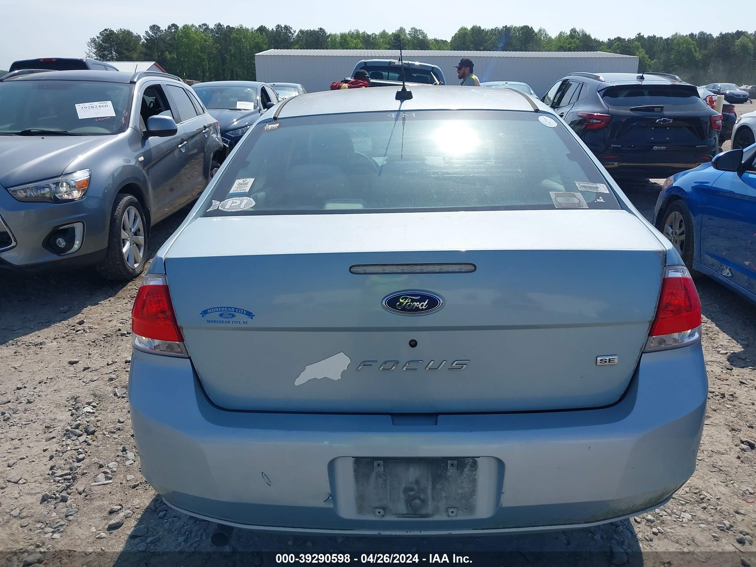 Photo 15 VIN: 1FAHP35N99W208415 - FORD FOCUS 