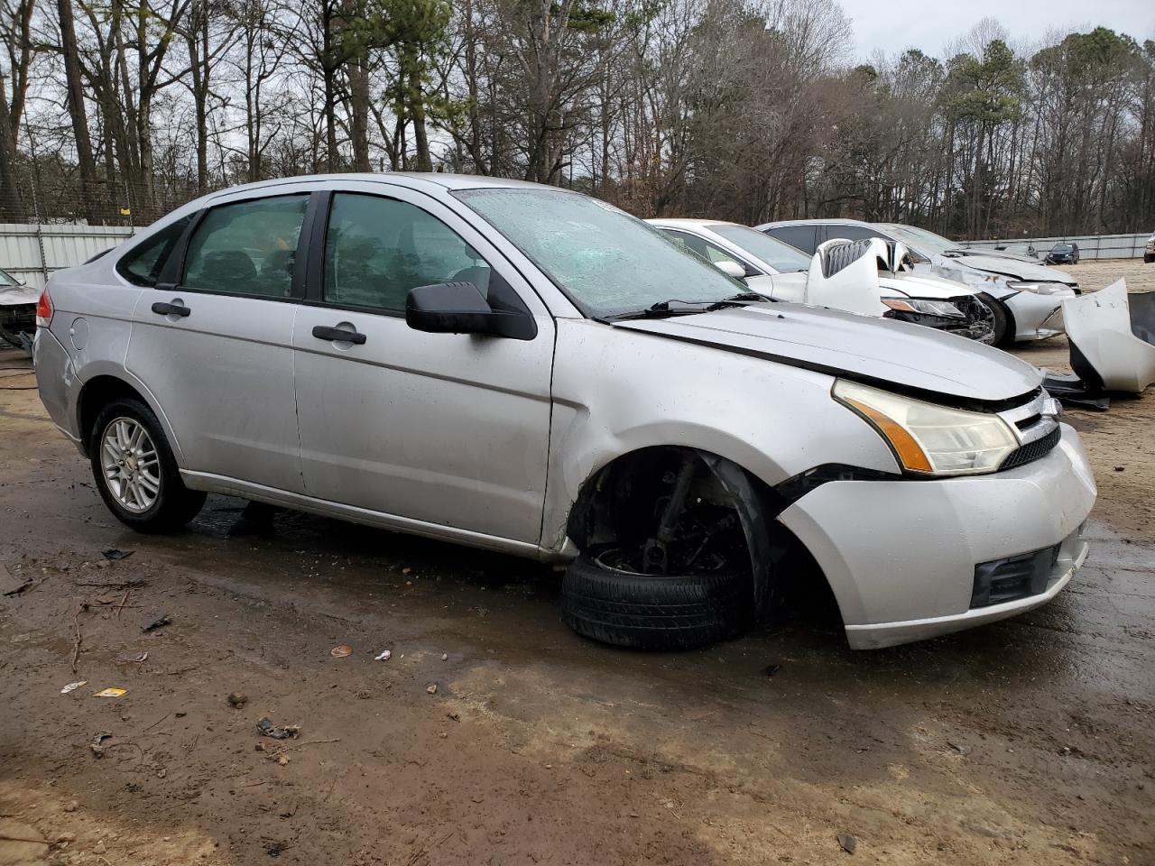 Photo 3 VIN: 1FAHP35N99W232892 - FORD FOCUS 