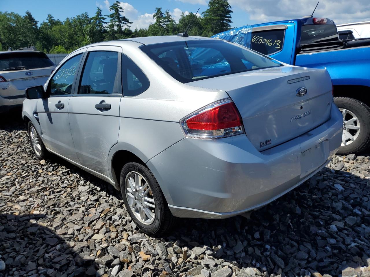 Photo 1 VIN: 1FAHP35NX8W150815 - FORD FOCUS 