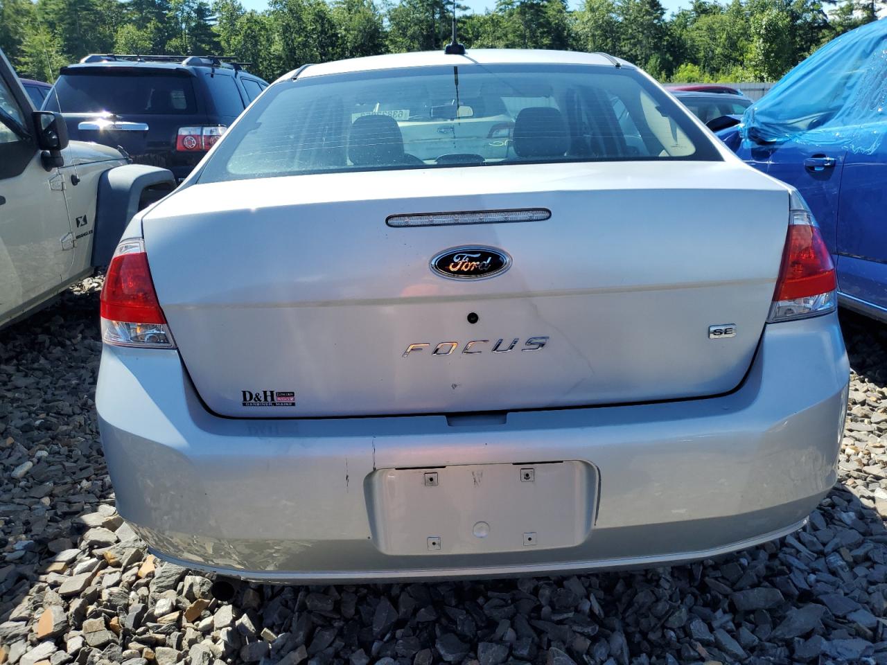 Photo 5 VIN: 1FAHP35NX8W150815 - FORD FOCUS 