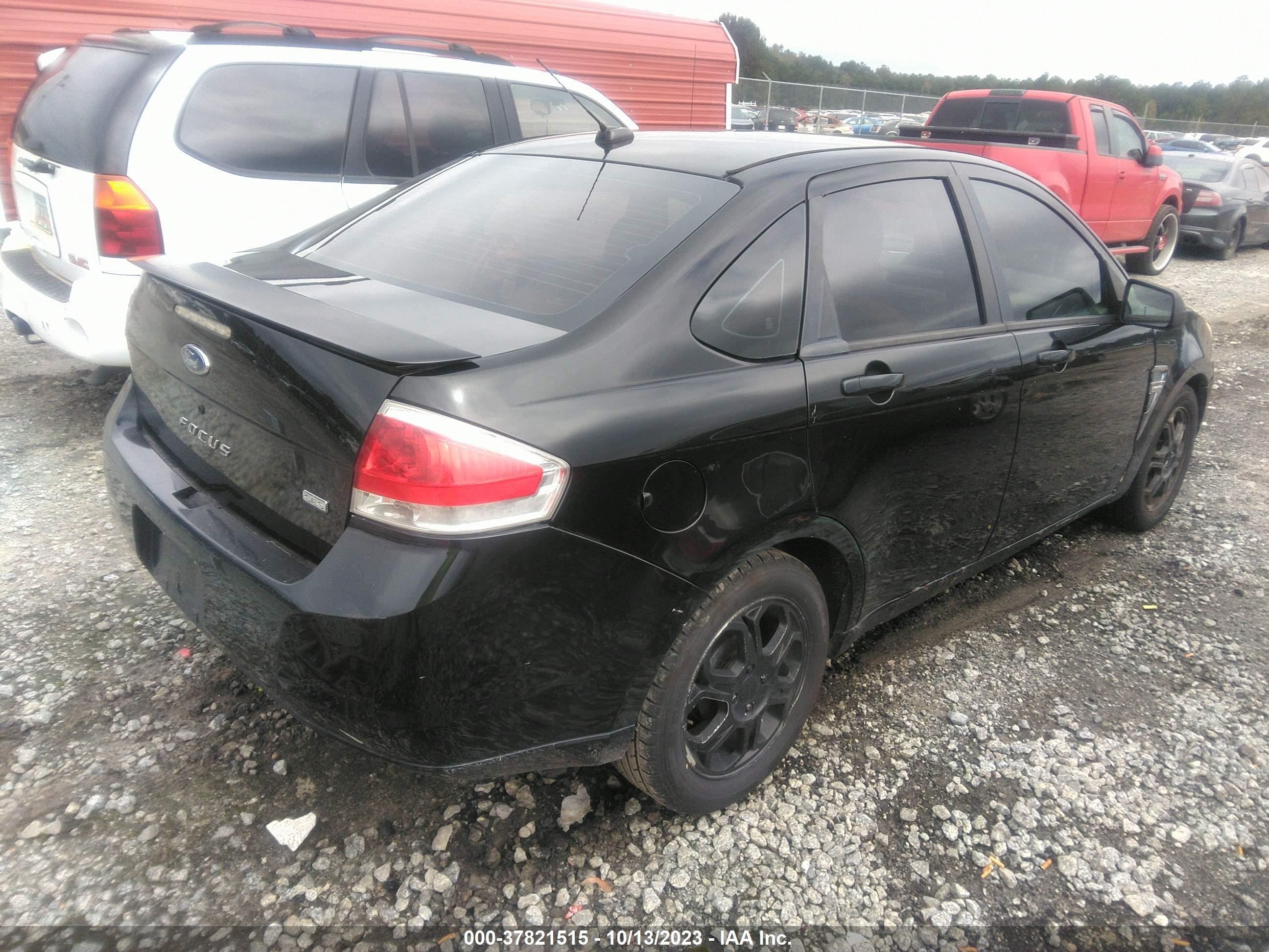 Photo 3 VIN: 1FAHP35NX8W180719 - FORD FOCUS 