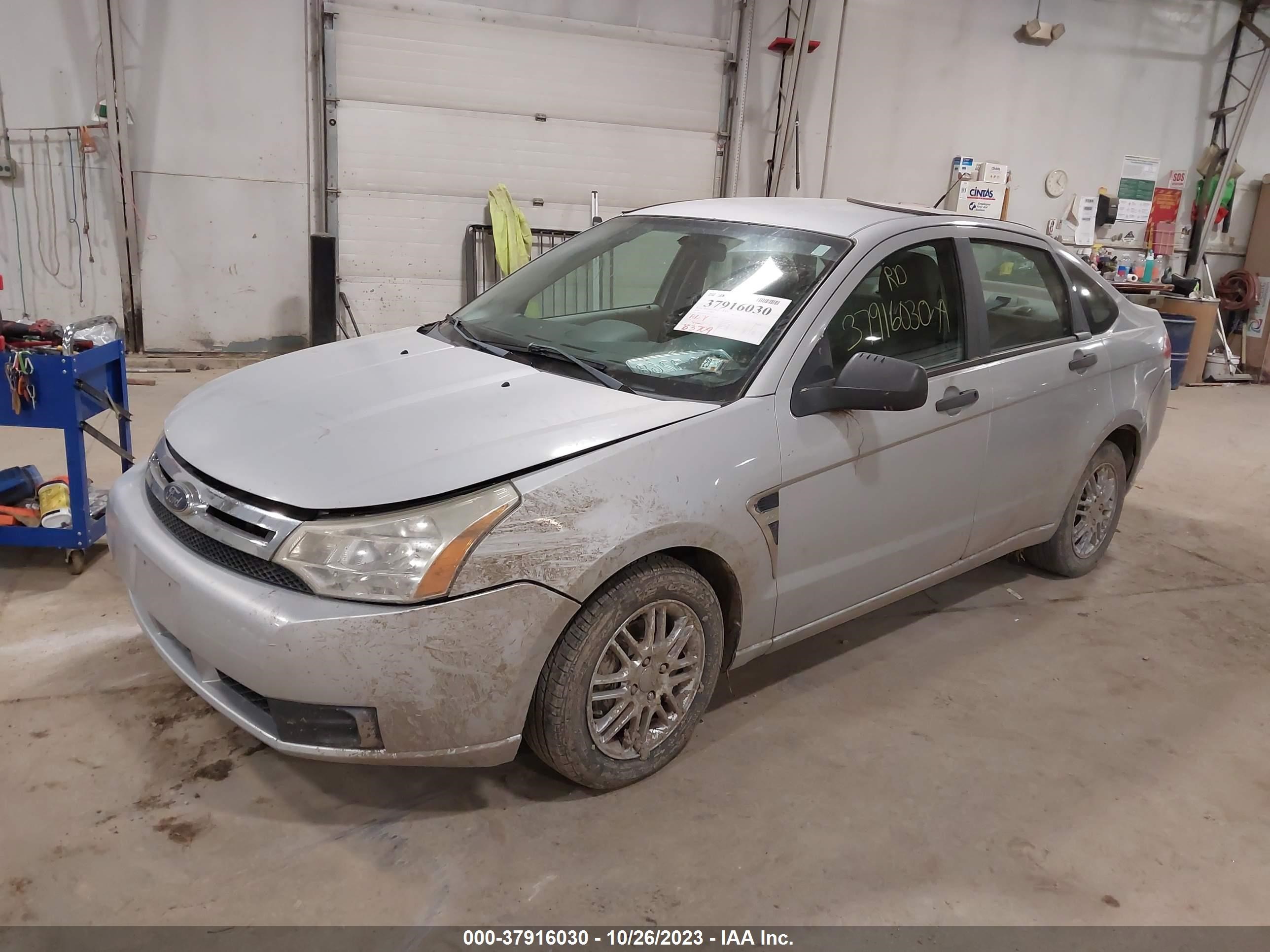 Photo 1 VIN: 1FAHP35NX8W227134 - FORD FOCUS 