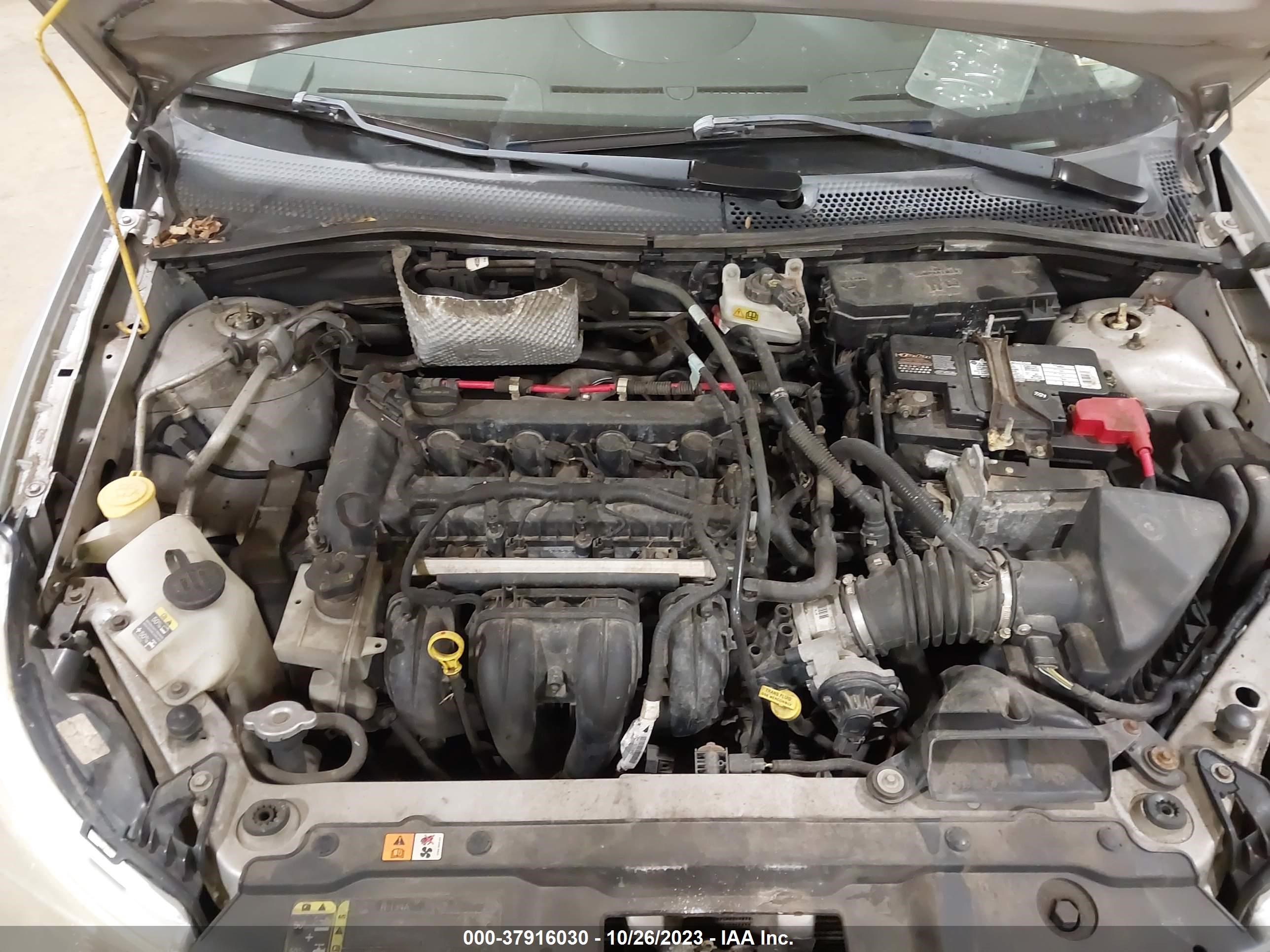 Photo 9 VIN: 1FAHP35NX8W227134 - FORD FOCUS 