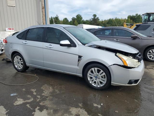 Photo 3 VIN: 1FAHP35NX8W256228 - FORD FOCUS SE 