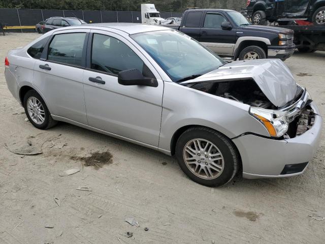 Photo 3 VIN: 1FAHP35NX9W227328 - FORD FOCUS SE 