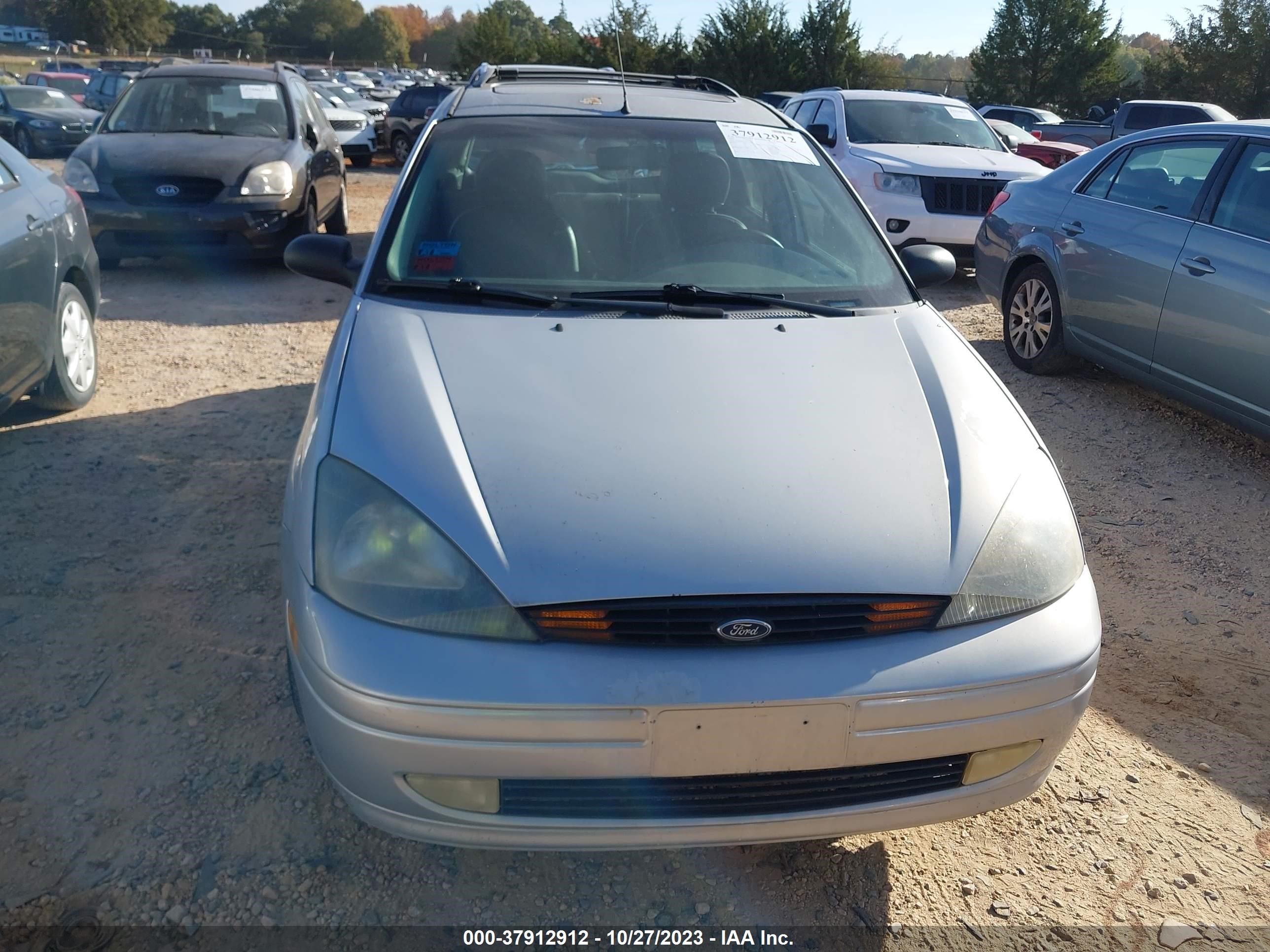 Photo 5 VIN: 1FAHP36313W103677 - FORD FOCUS 