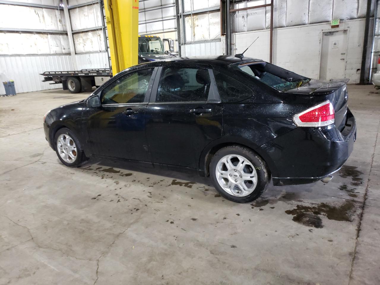 Photo 1 VIN: 1FAHP36N09W173861 - FORD FOCUS 