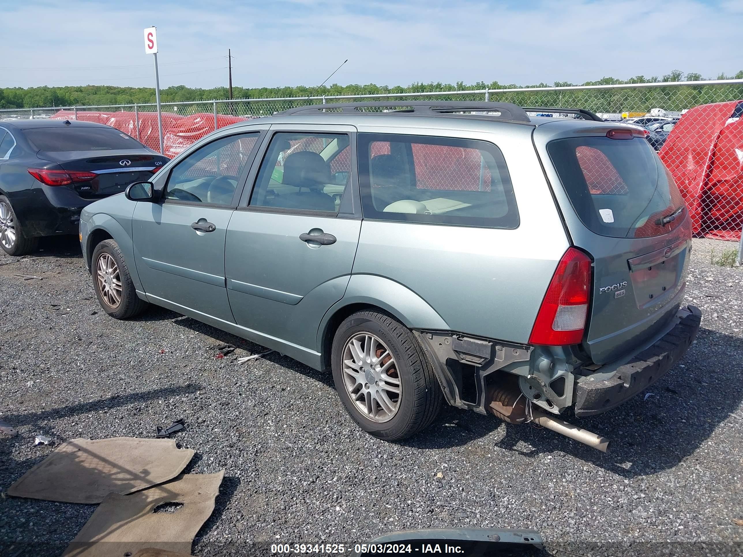 Photo 2 VIN: 1FAHP36N36W200840 - FORD FOCUS 