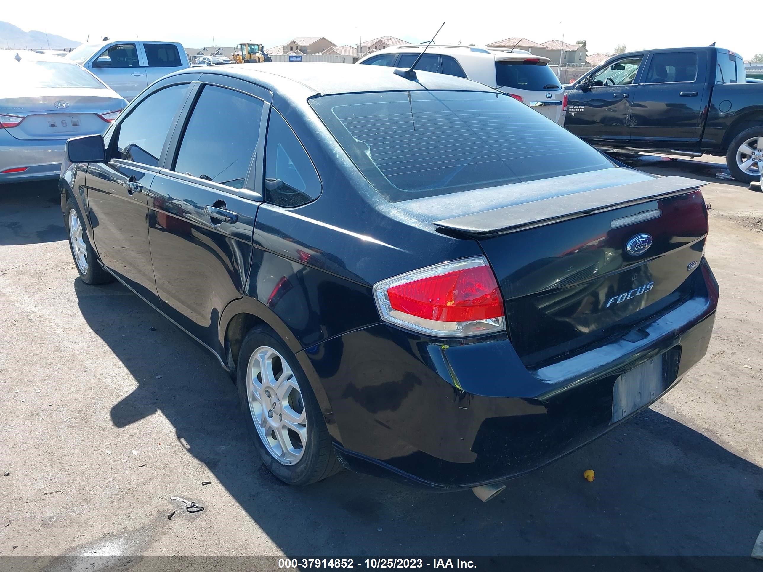 Photo 2 VIN: 1FAHP36N69W170110 - FORD FOCUS 