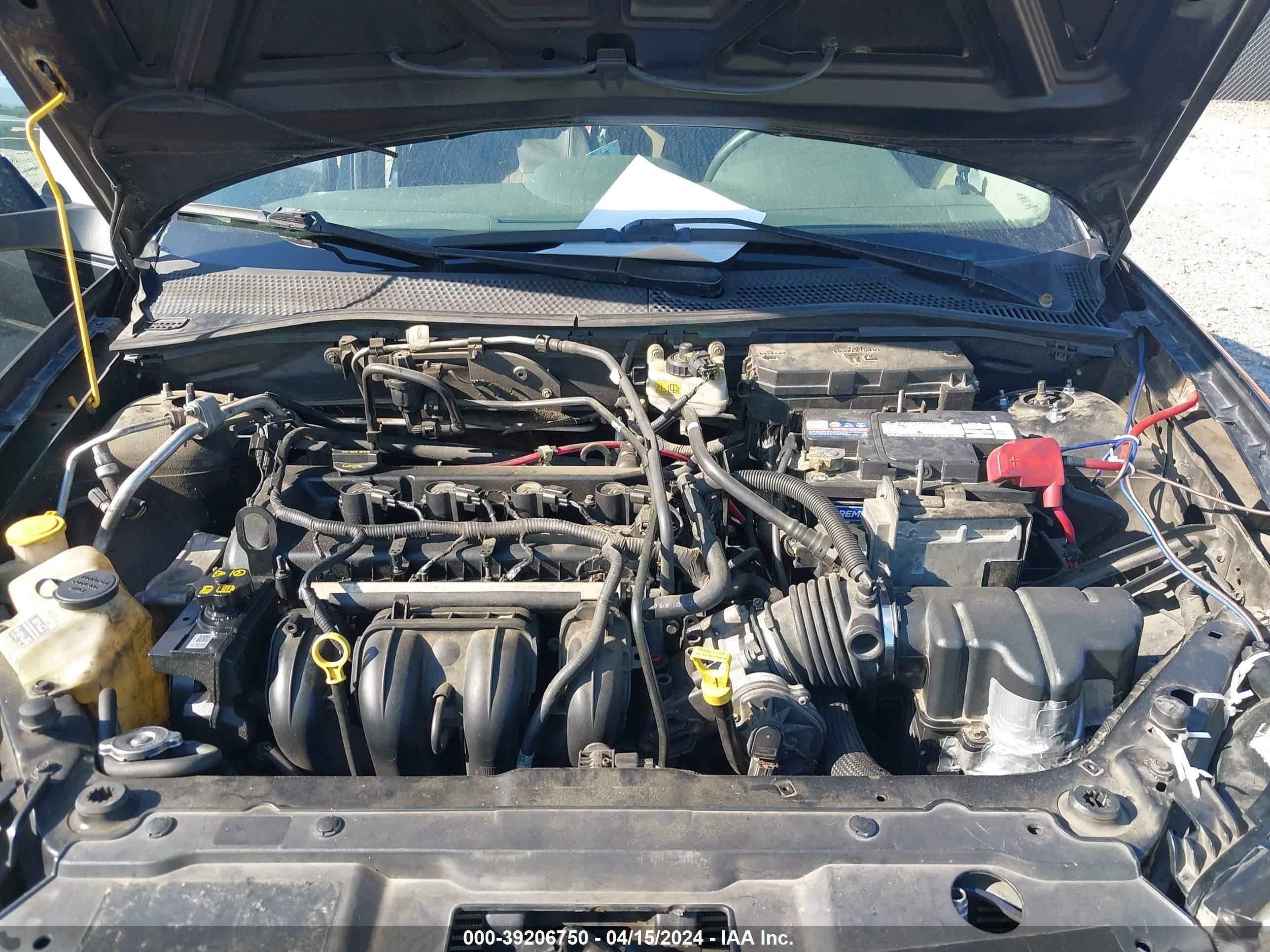 Photo 9 VIN: 1FAHP36N99W123329 - FORD FOCUS 