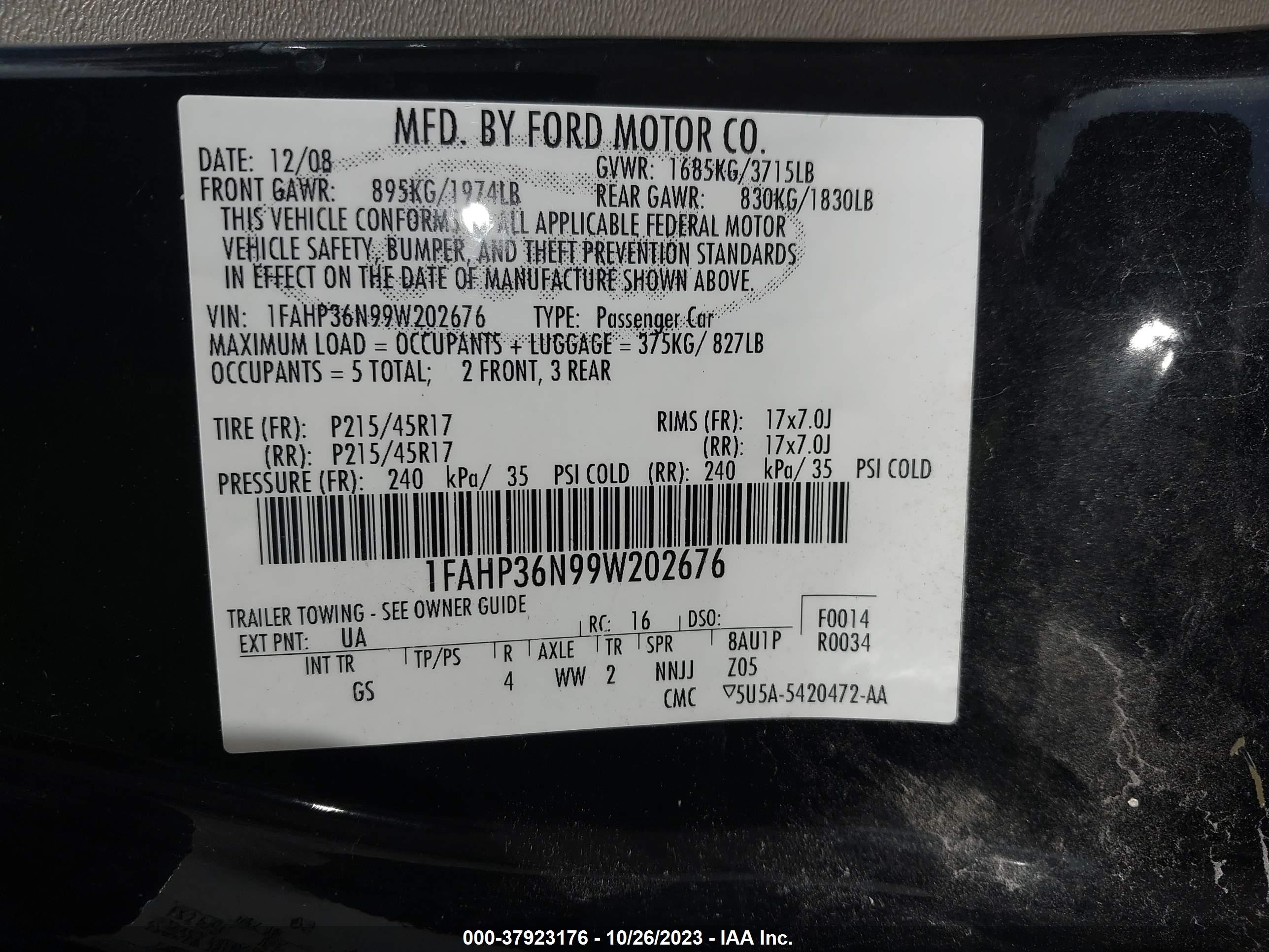 Photo 8 VIN: 1FAHP36N99W202676 - FORD FOCUS 