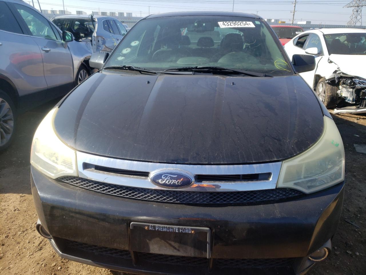 Photo 4 VIN: 1FAHP36N99W237850 - FORD FOCUS SES 