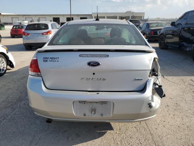 Photo 5 VIN: 1FAHP36NX9W149955 - FORD FOCUS 