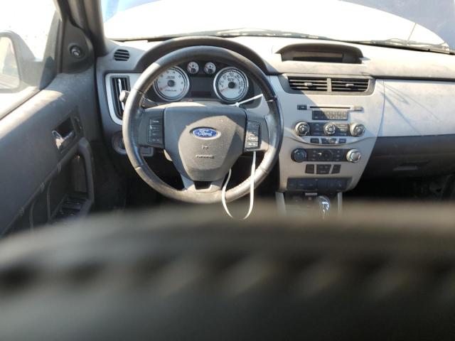 Photo 7 VIN: 1FAHP36NX9W161880 - FORD FOCUS SES 