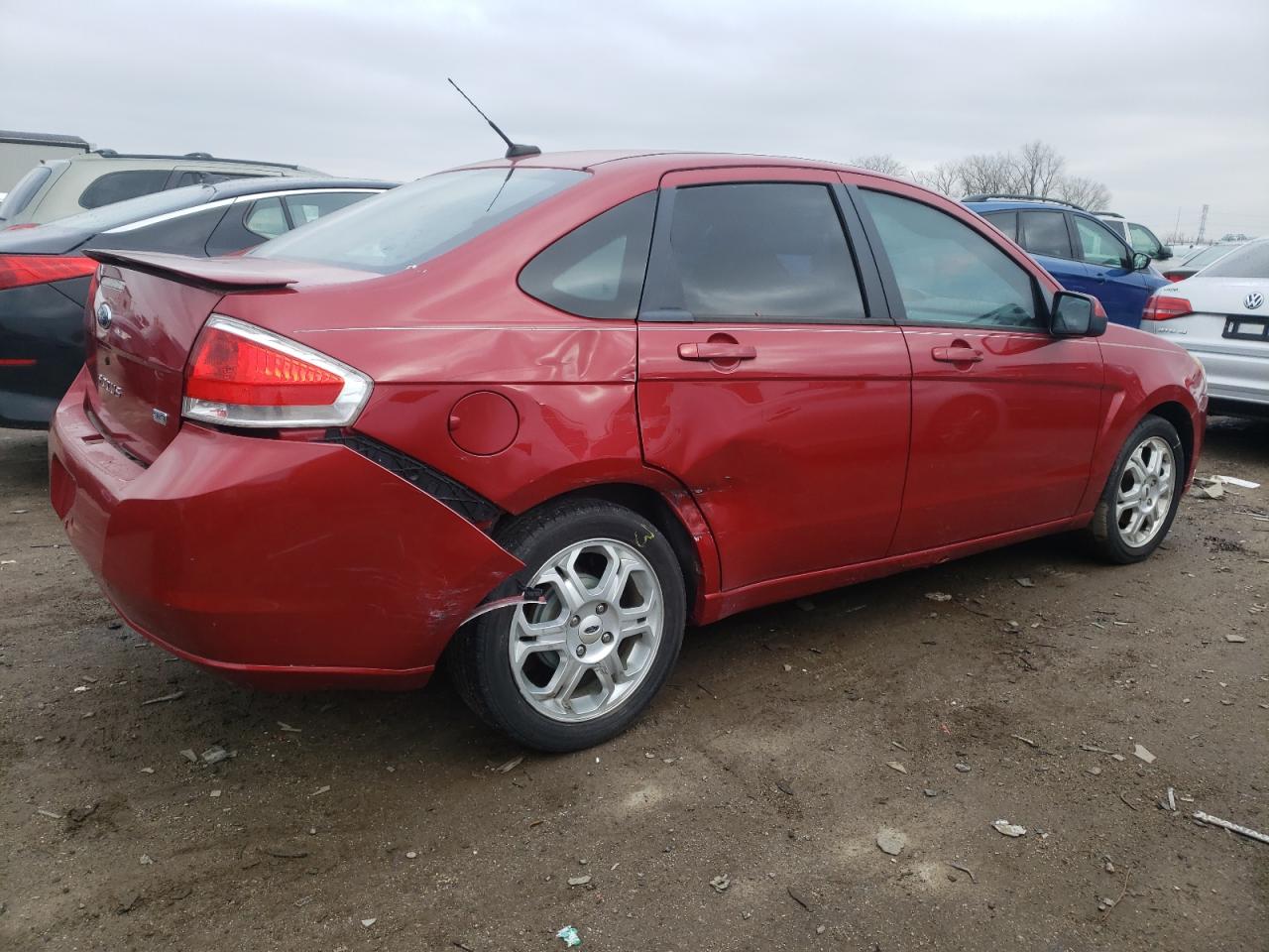 Photo 2 VIN: 1FAHP36NX9W243396 - FORD FOCUS 