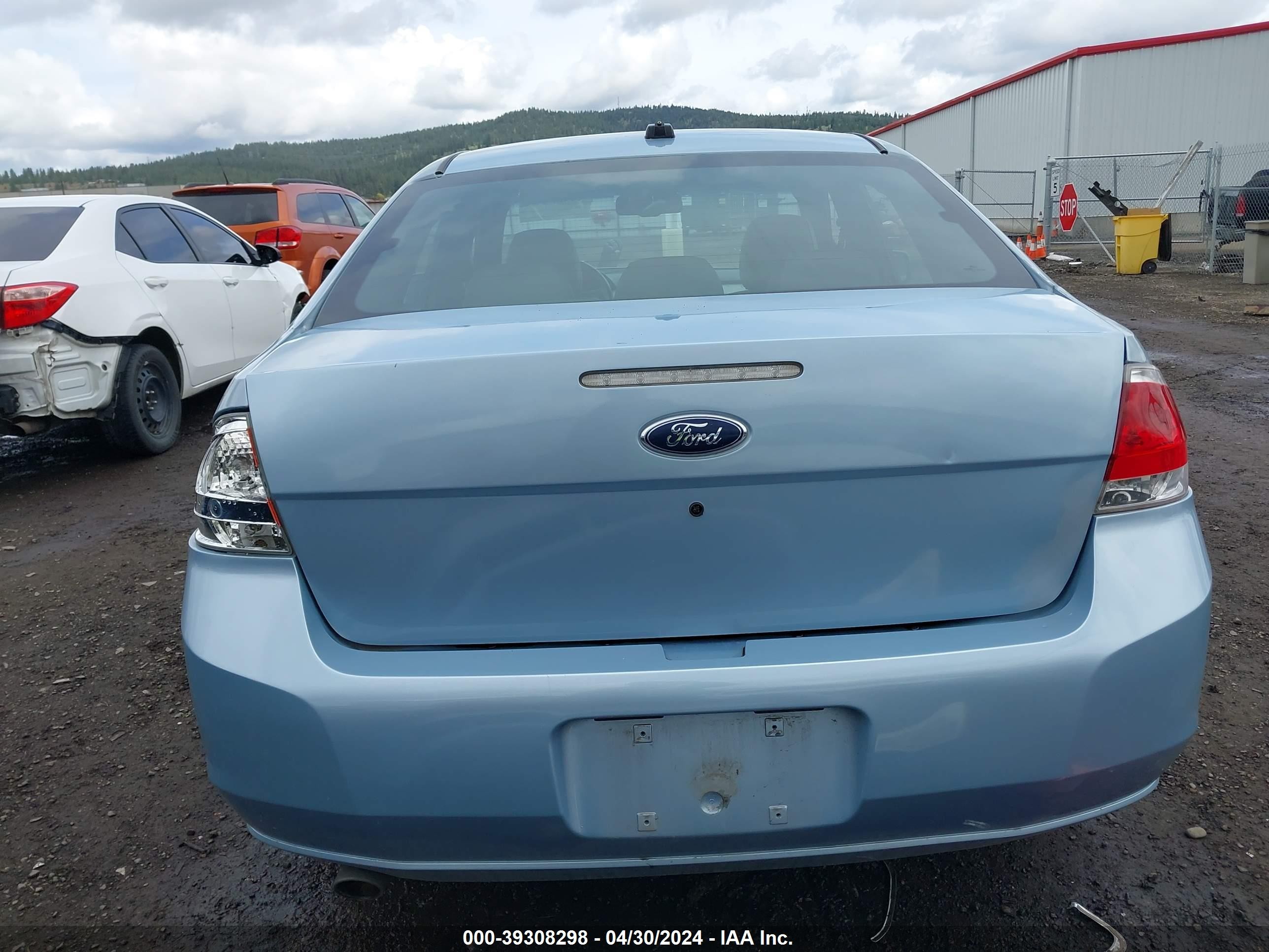 Photo 16 VIN: 1FAHP37N69W141026 - FORD FOCUS 