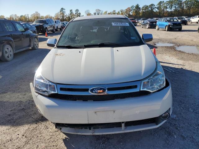 Photo 4 VIN: 1FAHP37N89W113633 - FORD FOCUS 