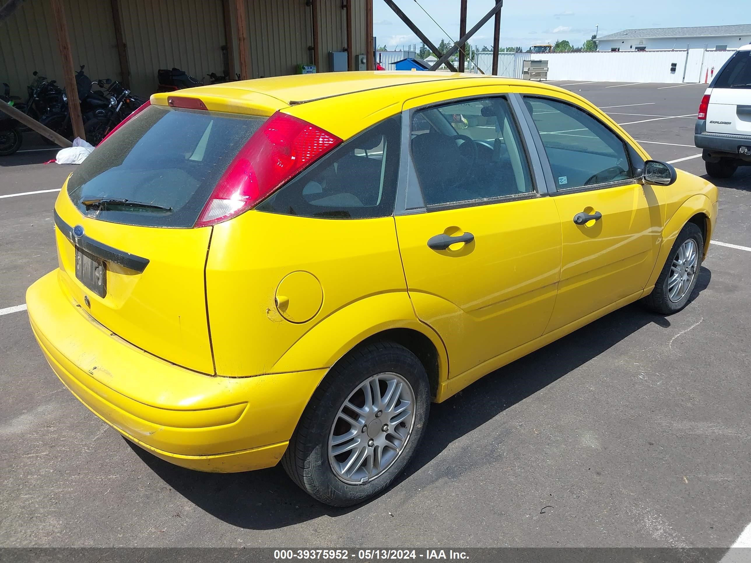 Photo 3 VIN: 1FAHP37N97W153796 - FORD FOCUS 