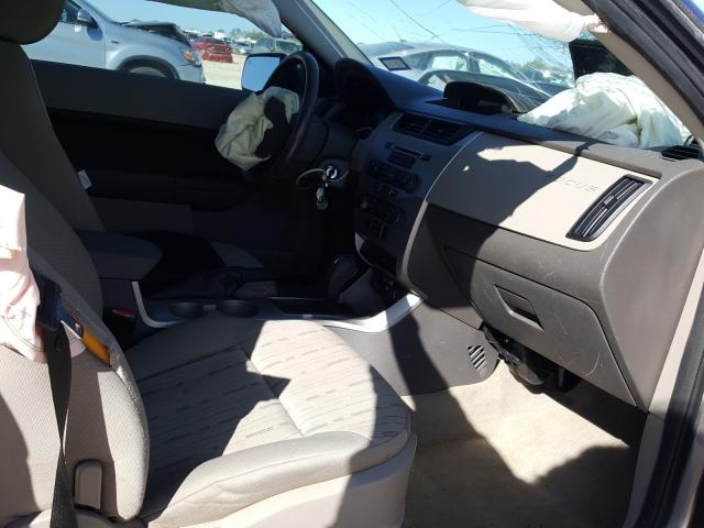 Photo 4 VIN: 1FAHP3CN1AW151733 - FORD FOCUS SE 