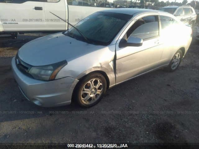 Photo 5 VIN: 1FAHP3CN7AW107204 - FORD FOCUS 