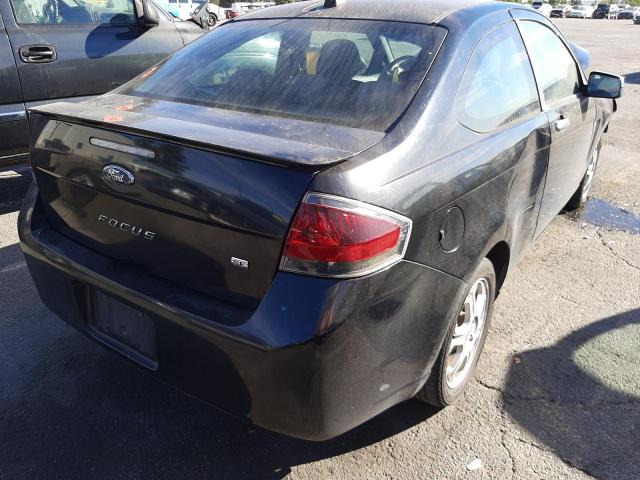 Photo 3 VIN: 1FAHP3CN8AW137358 - FORD FOCUS SE 