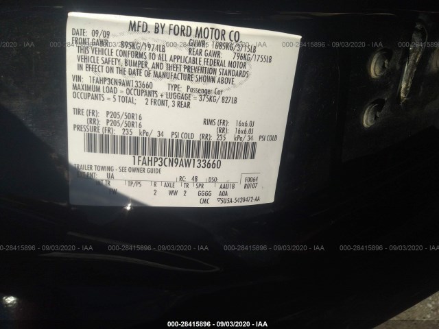 Photo 8 VIN: 1FAHP3CN9AW133660 - FORD FOCUS 