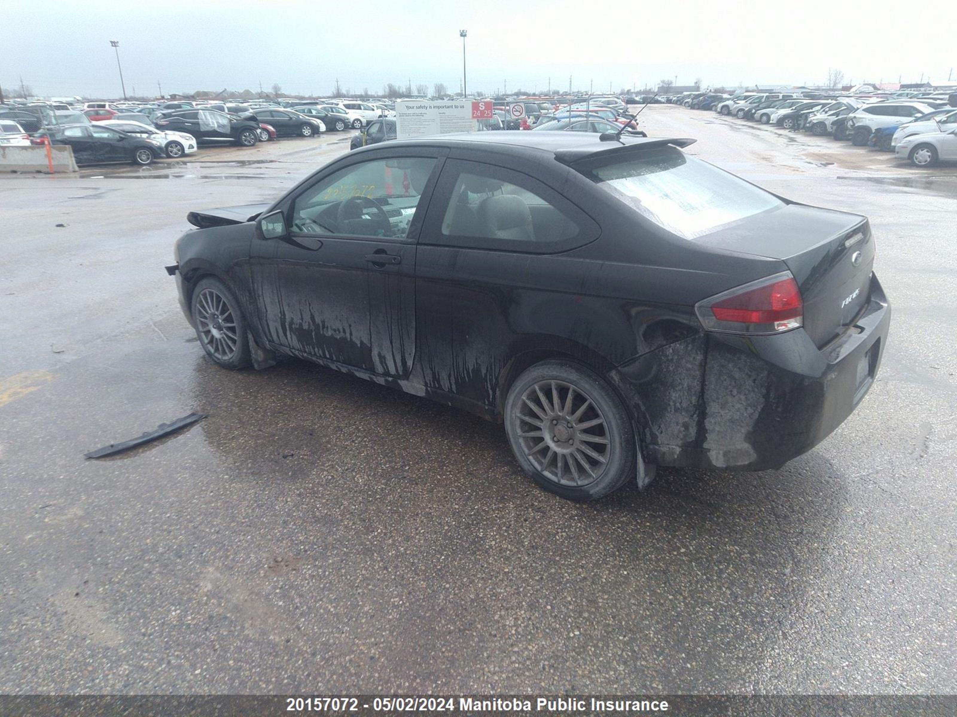 Photo 2 VIN: 1FAHP3DN6AW172754 - FORD FOCUS 