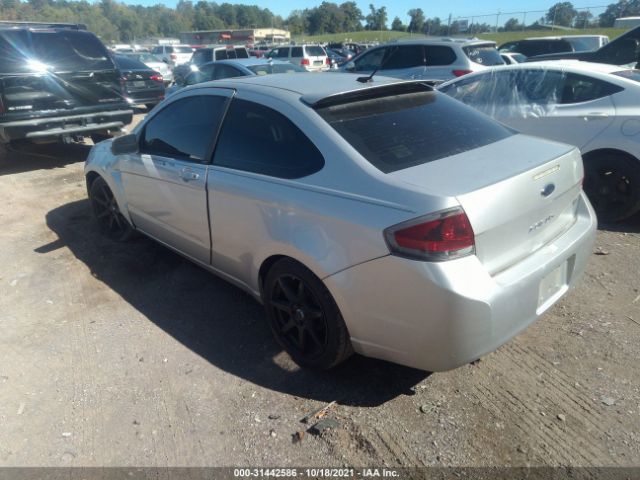 Photo 2 VIN: 1FAHP3DN8AW142512 - FORD FOCUS 