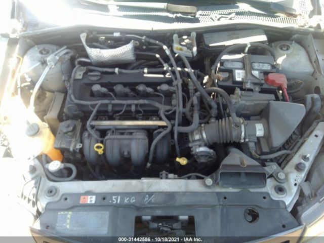 Photo 9 VIN: 1FAHP3DN8AW142512 - FORD FOCUS 