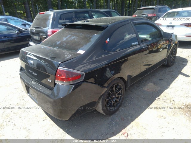 Photo 3 VIN: 1FAHP3DNXAW199388 - FORD FOCUS 