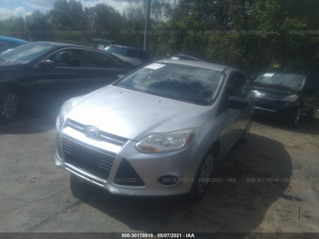 Photo 1 VIN: 1FAHP3E20CL173407 - FORD FOCUS 