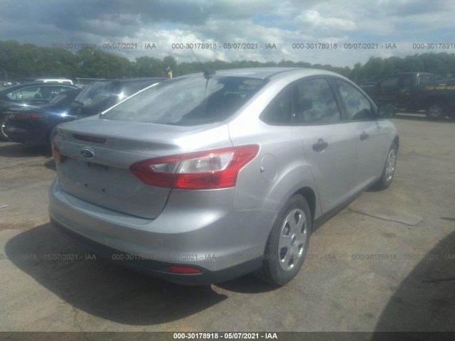 Photo 3 VIN: 1FAHP3E20CL173407 - FORD FOCUS 