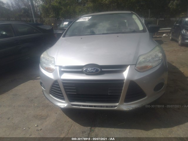 Photo 5 VIN: 1FAHP3E20CL173407 - FORD FOCUS 