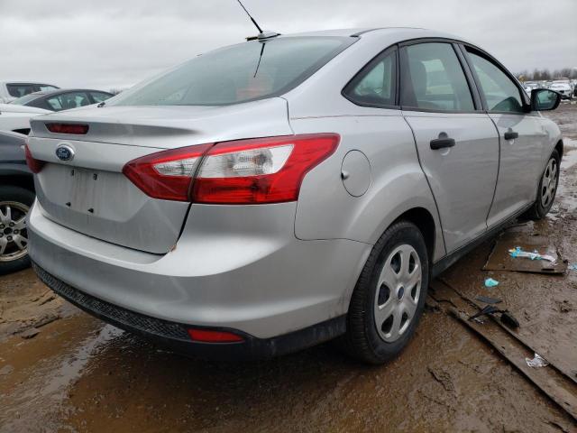 Photo 2 VIN: 1FAHP3E20CL282921 - FORD FOCUS S 