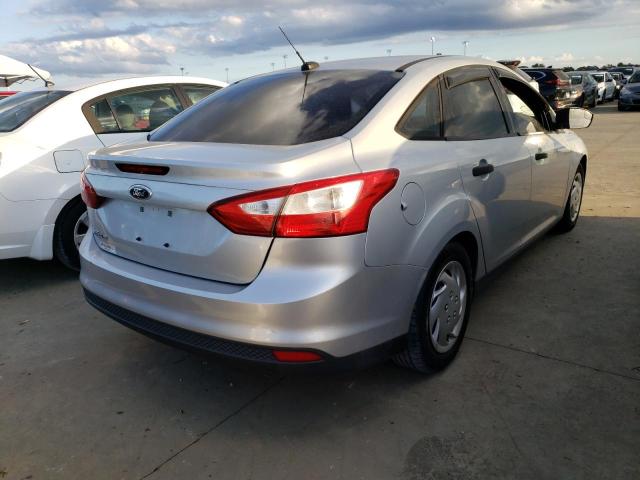 Photo 3 VIN: 1FAHP3E20CL308806 - FORD FOCUS S 