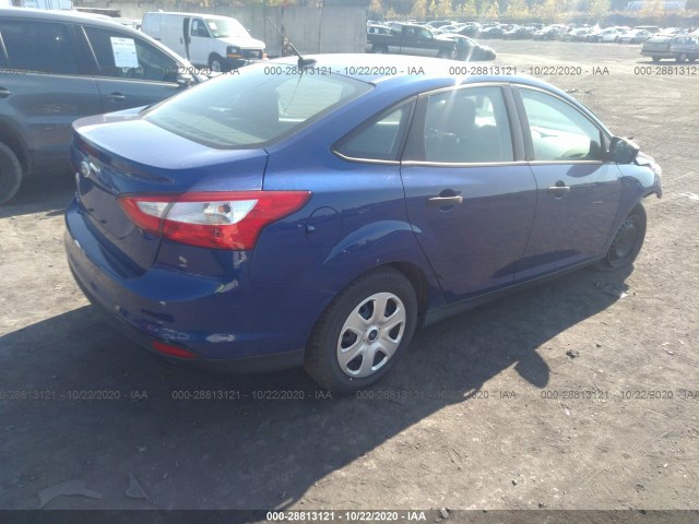 Photo 3 VIN: 1FAHP3E20CL327212 - FORD FOCUS 