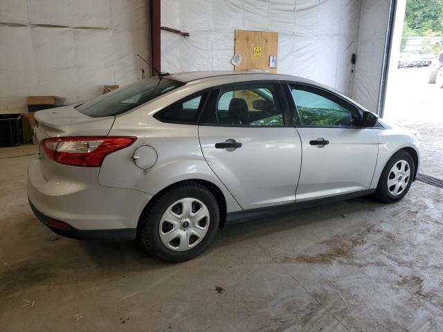 Photo 2 VIN: 1FAHP3E20CL425799 - FORD FOCUS S 