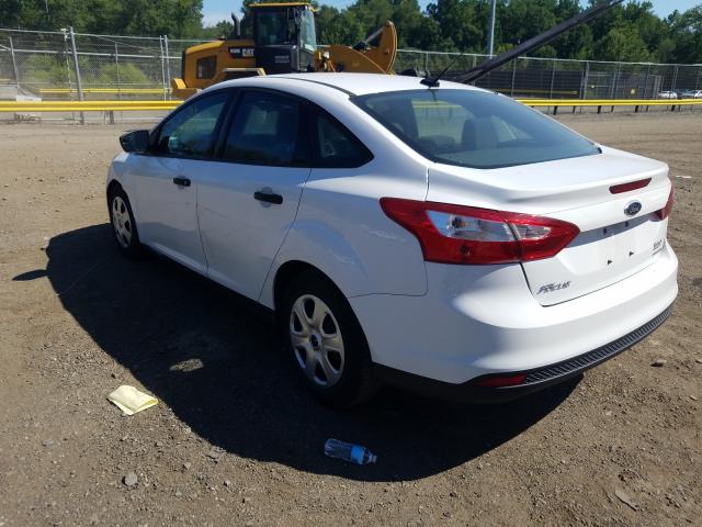 Photo 2 VIN: 1FAHP3E20CL445079 - FORD FOCUS S 