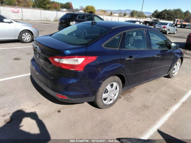 Photo 3 VIN: 1FAHP3E21CL127715 - FORD FOCUS 