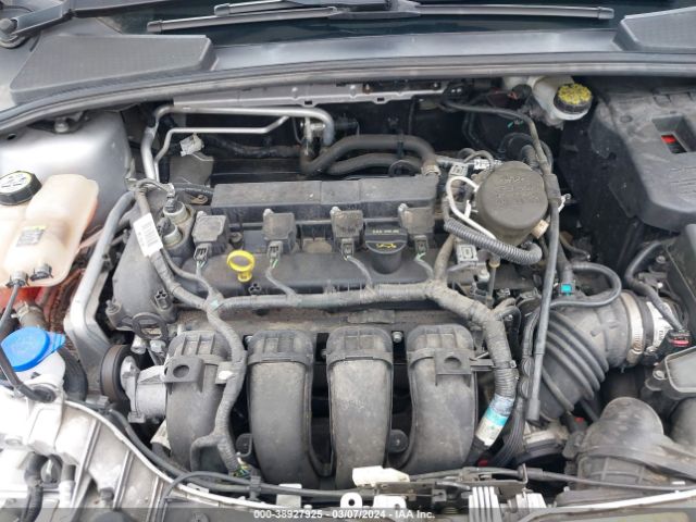 Photo 9 VIN: 1FAHP3E21CL272043 - FORD FOCUS 