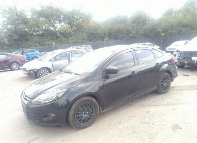 Photo 1 VIN: 1FAHP3E21CL303906 - FORD FOCUS 