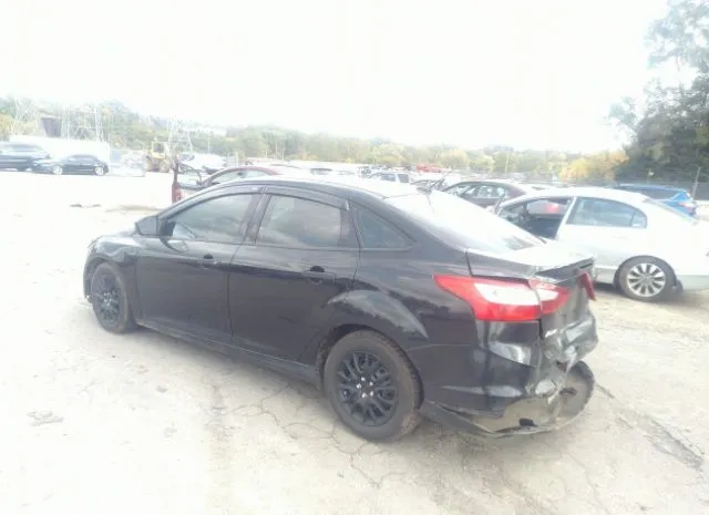 Photo 2 VIN: 1FAHP3E21CL303906 - FORD FOCUS 