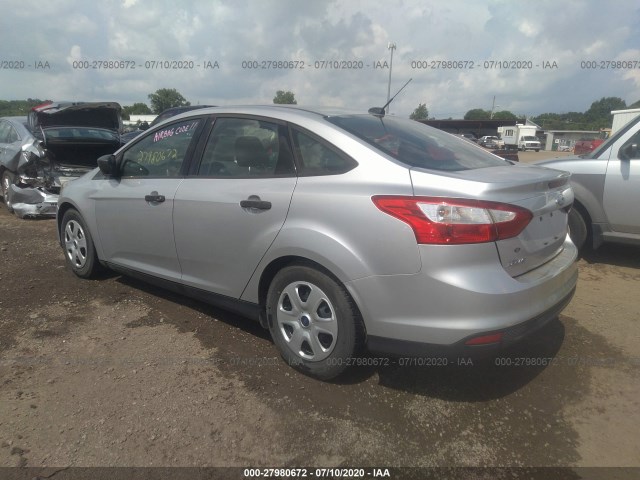 Photo 2 VIN: 1FAHP3E21CL336338 - FORD FOCUS 