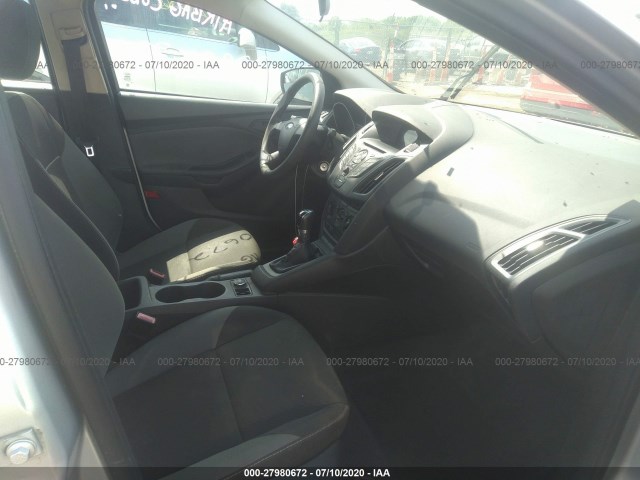 Photo 4 VIN: 1FAHP3E21CL336338 - FORD FOCUS 