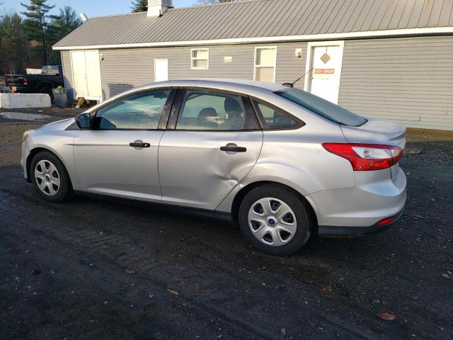 Photo 1 VIN: 1FAHP3E21CL394045 - FORD FOCUS 