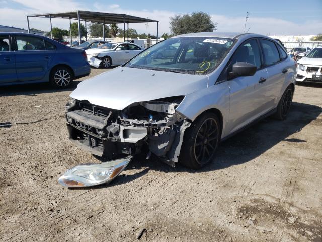 Photo 1 VIN: 1FAHP3E21CL467916 - FORD FOCUS S 