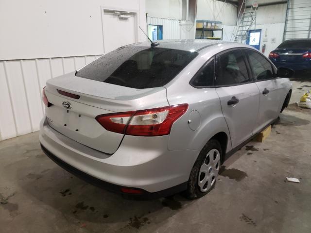 Photo 3 VIN: 1FAHP3E22CL215334 - FORD FOCUS S 