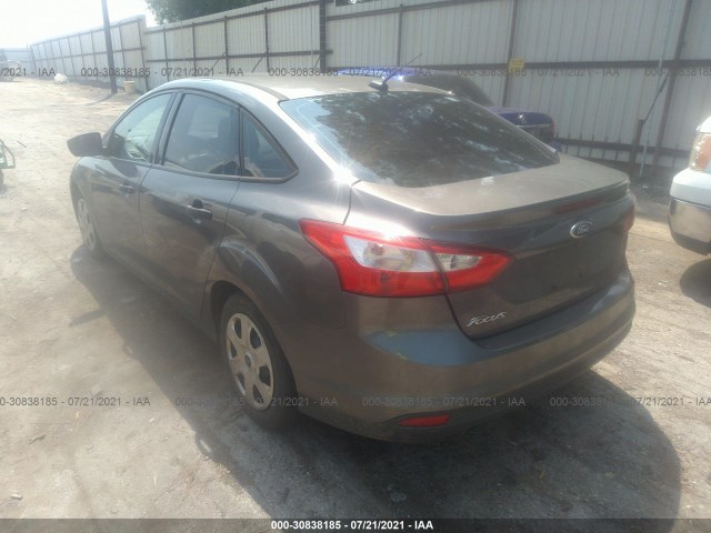 Photo 2 VIN: 1FAHP3E22CL224860 - FORD FOCUS 