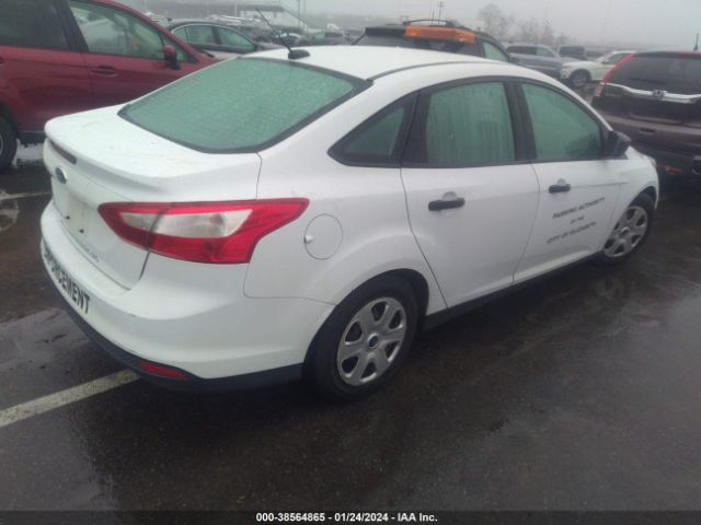 Photo 3 VIN: 1FAHP3E22CL285545 - FORD FOCUS 