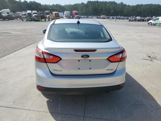 Photo 5 VIN: 1FAHP3E22CL293001 - FORD FOCUS 